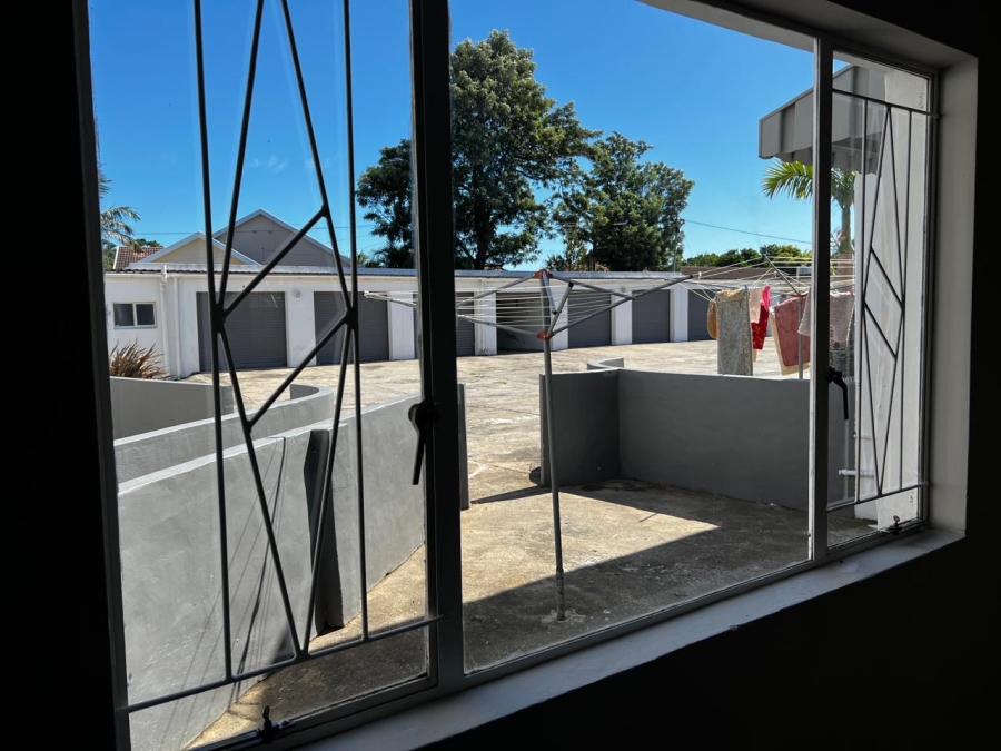To Let 3 Bedroom Property for Rent in Beacon Bay Eastern Cape